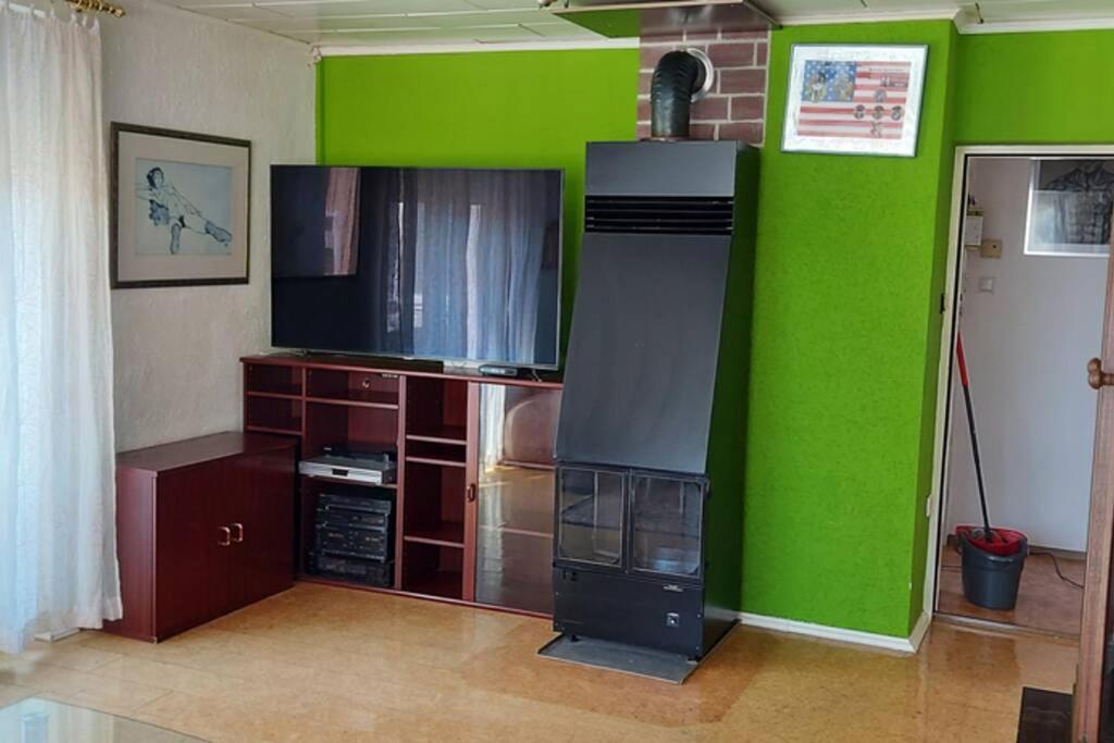 וילאך Quiet Apartment Close To Town מראה חיצוני תמונה