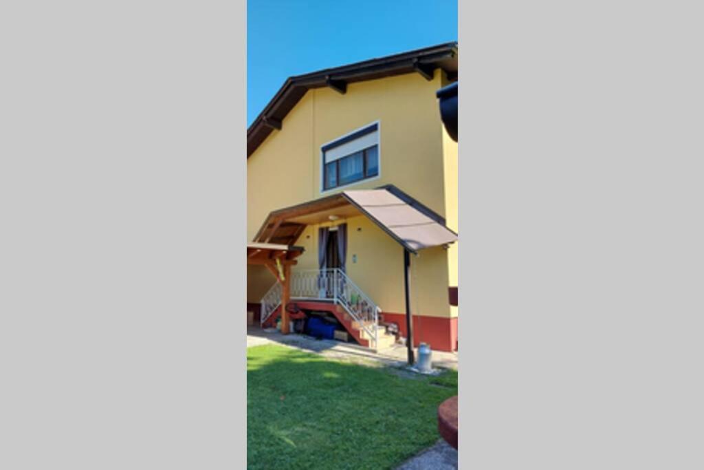 וילאך Quiet Apartment Close To Town מראה חיצוני תמונה