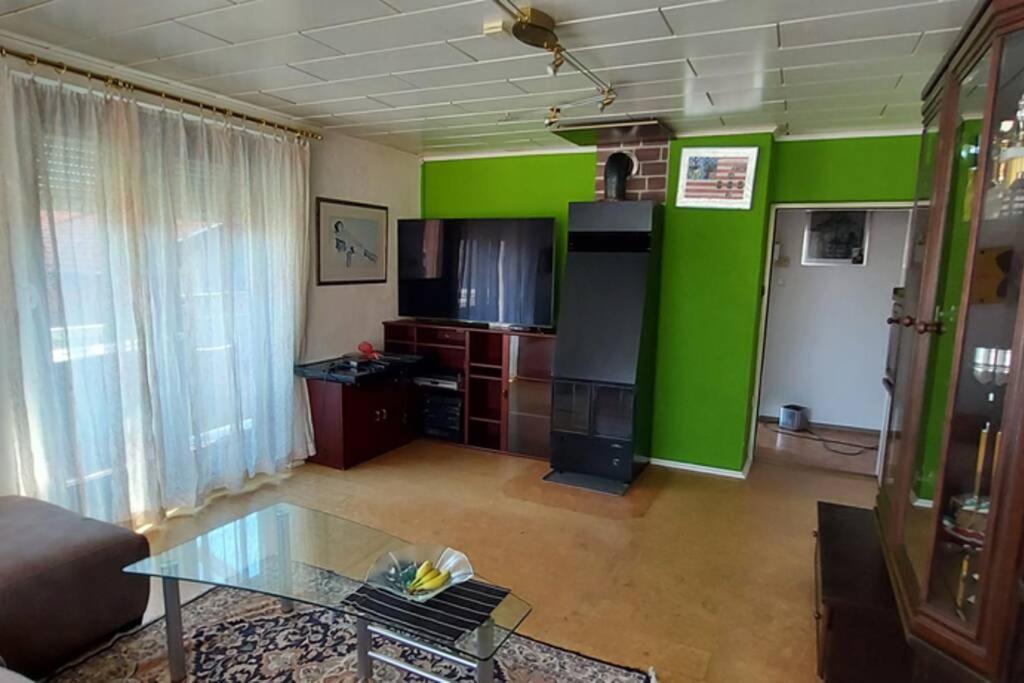 וילאך Quiet Apartment Close To Town מראה חיצוני תמונה